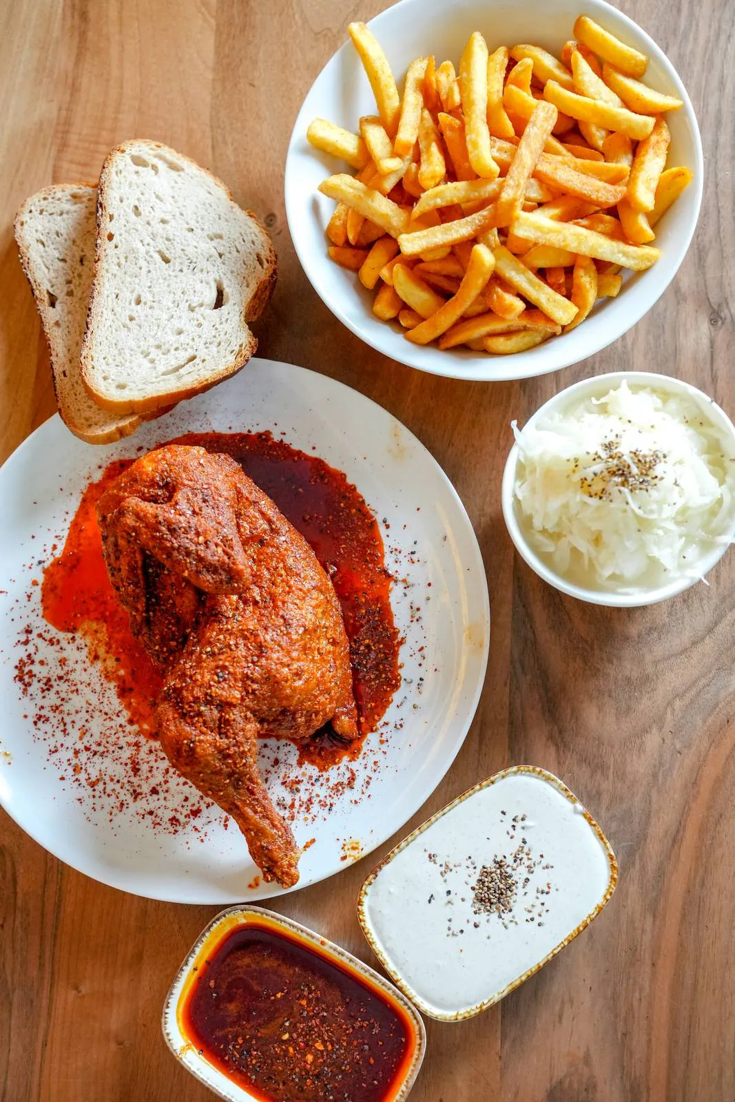 Gericht von Chickenhouse: Teller mit Beilagen